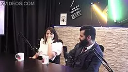 hey, lady snow and lord kenobi never tried double penetration or anal with her husband!