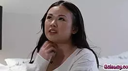 Lulu Chu and Jennie Rose's intimate lesbian sex