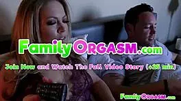 Stepdaughter Slut Seduces Stepdaddy for Intense Family Orgasm