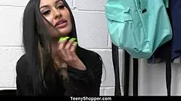 Vikki Valentine gets fucked hard by Ryan Mclane, big ass petite 😏