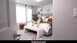 Sharing season with ellie murphy and austin pierce teen blowjob small tits amateurs hardcore pov ass