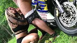 After a hot ride, Nina Rivera gets on her knees and sucks dick 😈