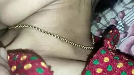 Hey Sakshi, wanna get rough with hot Indian creampie action?