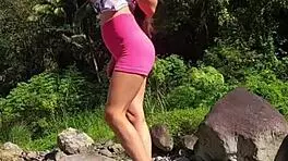 Hottie flashes body in mountain river