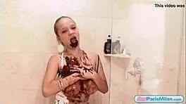 omg i saw teen paris milan spreading chocolate all over herself... so hottt