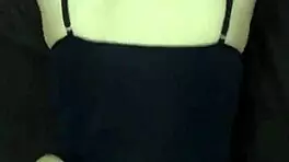 Chatting with my niece on messenger leads to delicious homemade sex