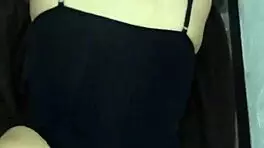 Chatting with my niece on messenger leads to delicious homemade sex