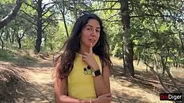 dude, gimme that risky blowjob on the ferris wheel now