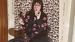 Smoking Goth Girl Unwinds After Long Backstage Day in HD