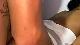 I’m banging this young black secretary during divorce talks