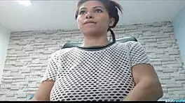 Niley flashes huge natural tits on webcam, looking so amateur and sexy