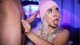 Damn! Gorgeous Blonde Devours Cock Like a Total Nympho