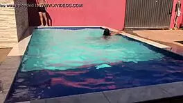 novinhos e novinha banhando na piscina da casa da pjtx alerquina pjt x renan martins pantaneiro