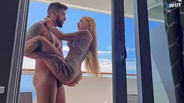 Fim de ano no cruzeiro, fodemos a bordo na varanda - Kevlyn Santos