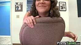 Perfect ass babe surprises with facial