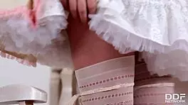 brigitte the cosplay cutie fingers her shaved milf pussy until she cums 😏