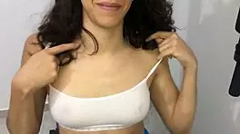 Follo a la Chica Nueva del Gym, Damn!