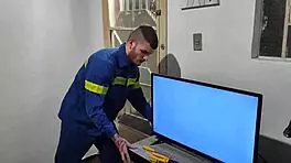 called electrician, paid with sex