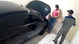 Madame gostosa gets punished with cum on ass in mechanic shop