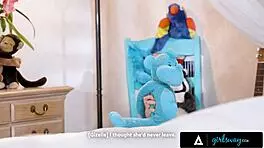 Eliza Ibarra: Fake Sick To Finger And Eat Pussy!