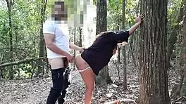 profissional do sexo anal no parque ecológico com latina de bunda grande