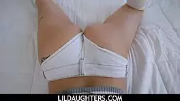 Hot teen 18+ joseline kelly twerks for stepdad