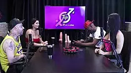 A Mulher Defecou o Pau Dele