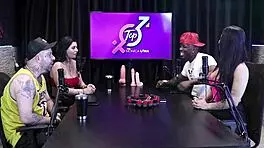 A Mulher Defecou o Pau Dele