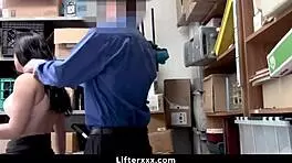 Suspect Poses as Undercover Officer to Punish Burglar with Blowjob in Garage