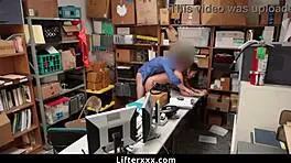 Shanne Blair Has Been Caught Numerous Times Around The Mall Caught By Officer - Lifterxxx