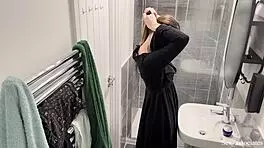 Caught Muslim Arab Girl In Hijab Masturbating In Shower