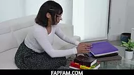 Stepsister Ozzy Sparx Seeks Release and Gets Help from Stepbrother