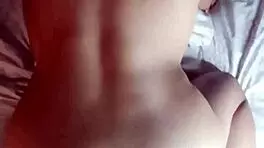 我让我的朋友给我做肛交，感觉太美味了