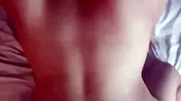 我让我的朋友给我做肛交，感觉太美味了