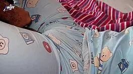 i share bed with stepfather's milf girlfriend for threesome fucking and facial 😏