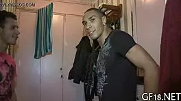 Nasty babe performs blowjob and fucking in homemade scene 😏