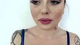 jelena jensen licks veronica rodriguez passionately