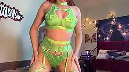 girl pays off debts with blowjob and cum on face 😏💦