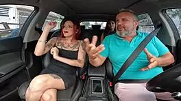 carona com a carioca rainha bibs fazendo loucuras nas ruas de s�o paulo with dirty talk and small tits