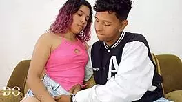 哥伦比亚情侣狗爬式操弄直到喷射高潮