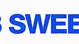 Cortney Weiss给伴侣足交