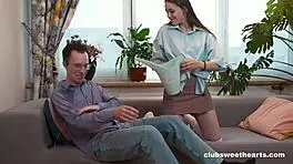 Cortney Weiss给伴侣足交