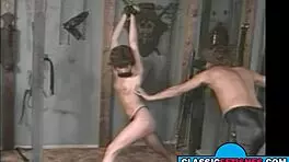 复古风格激烈打屁股