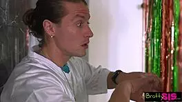 Lulu Chu Wants Maria Kazi To Taste Cum