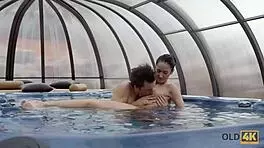 Old4k brunette girl gets nailed