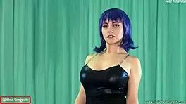 Shakira Cosplay Video Ends In Motel Fucking Lighting Guy