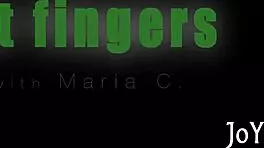 solo hottie stretches her pink pussy with wild dildo play