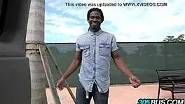 does courtney love black dick?