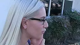 Hot Blonde Teen Niki Snow Licks and Rides Driver’s Big Cock