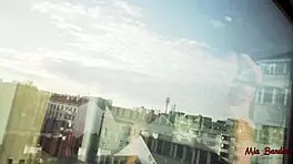 Why does this amateur couple's passionate sex end with a cumshot on the window?